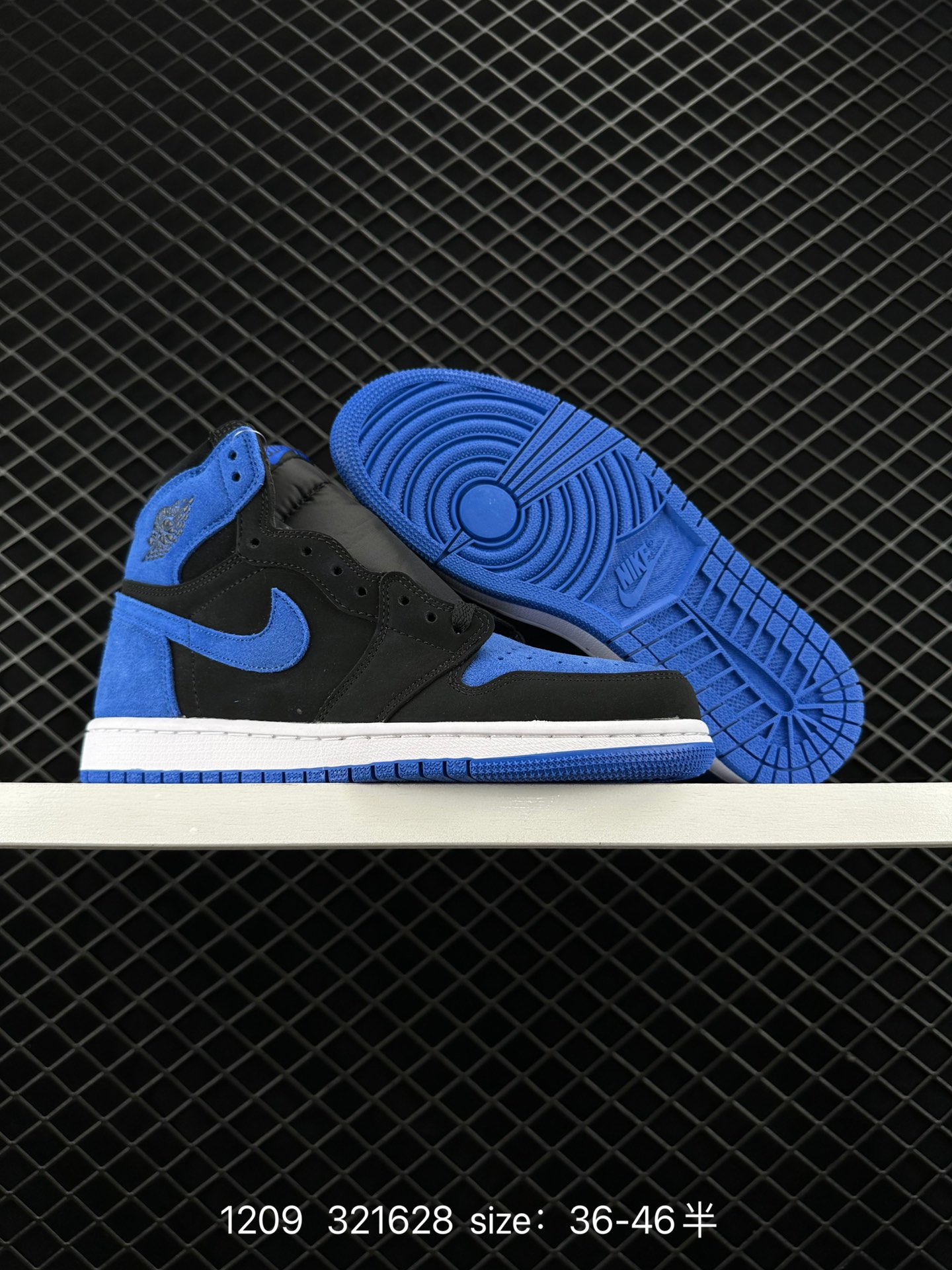 Nike Air Jordan 1 Retro High OG”Black/White“